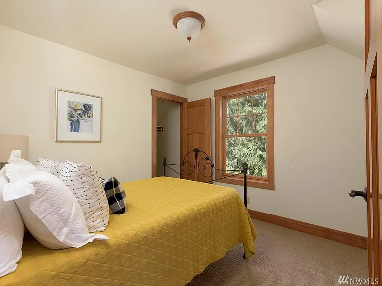 8042 NE Whiskey Creek Trl — Photo 7