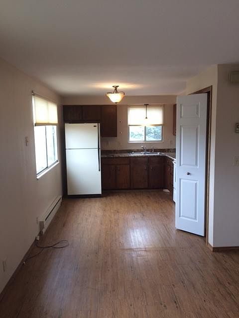 1st image of 406 Roosevelt St #2A