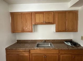 23756 Banbury Cir APT 8, Warrensville Heights, OH 44128