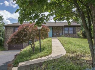 578 Dices Spring Rd, Weyers Cave, VA 24486