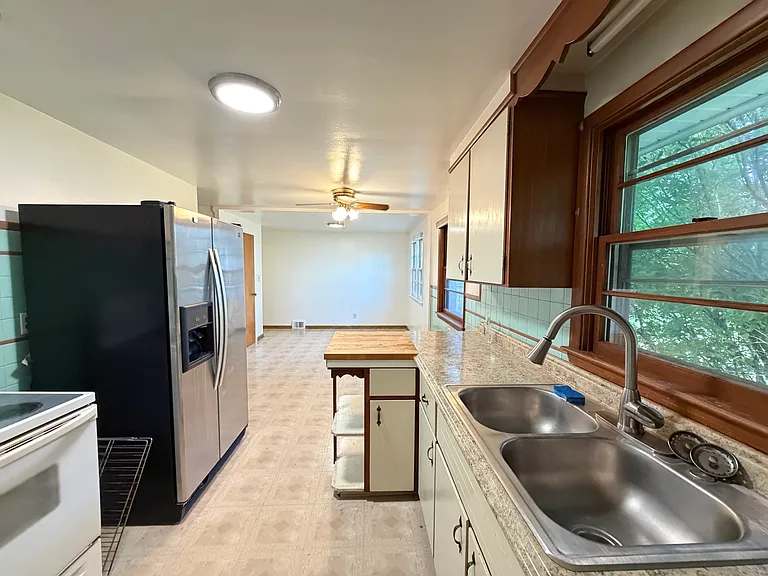 222 Frankhauser Rd — Photo 16