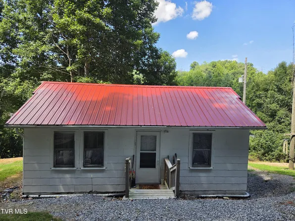 552 Jerrys Br, Clintwood, VA 24228