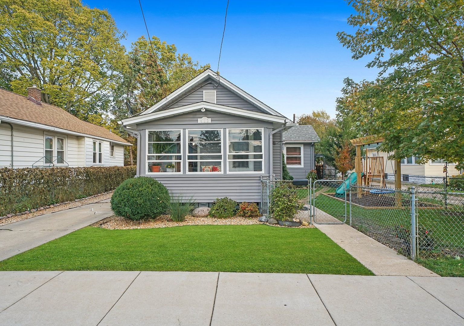 412 Bangs St, Aurora, IL 60505 Zillow