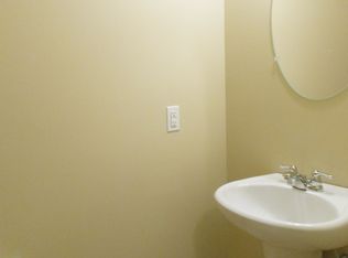 171 Lukens Mill Dr, Coatesville, PA 19320