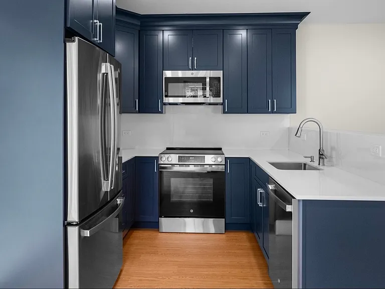 30 Manila Ave #1A — Photo 23