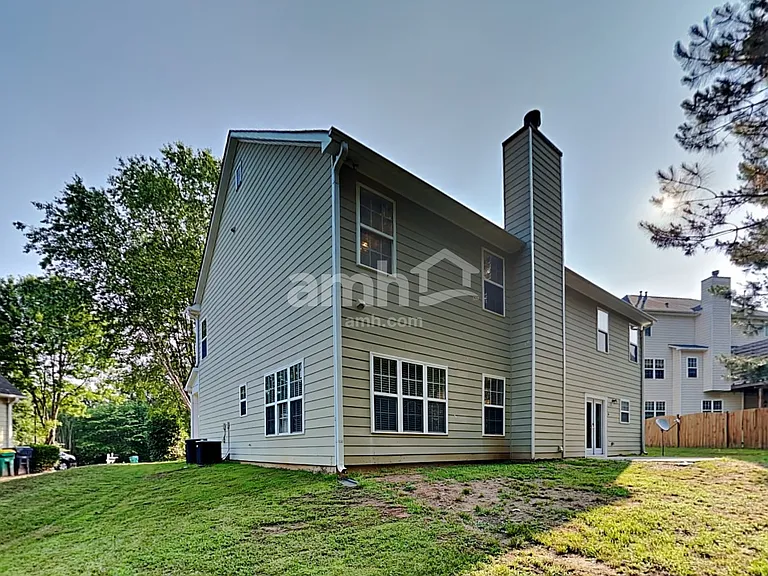 211 Sawtooth Ct — Photo 24
