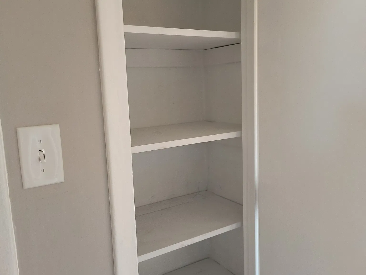 3025 Forest Hills Circle - H — Photo 4