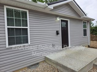 402 Howard St UNIT B, Wilmington, OH 45177
