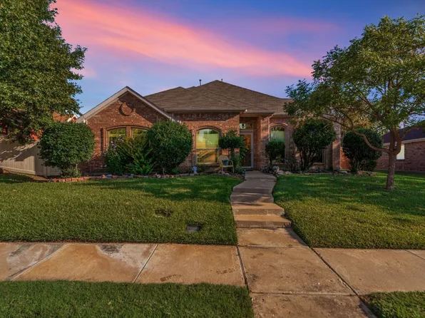 1449 Sunswept Ter, Lewisville, TX 75077