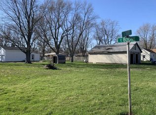 610 E Boone St, Tolono, IL