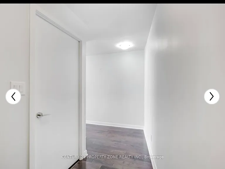 18 Harbour St #308 — Photo 6