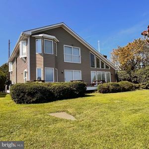 235 Alexander St, Solomons, MD, 20688