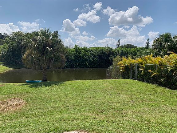 5th image of 7758 Suncoast Dr