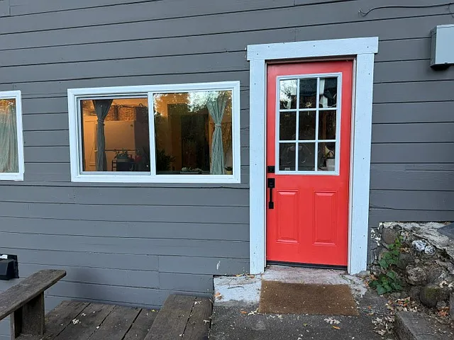 2606 River View Dr — Photo 1