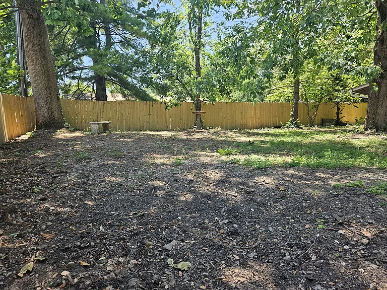 503 E Evergreen Ct — Photo 43
