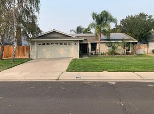 843 Cypress St, Manteca, CA 95336