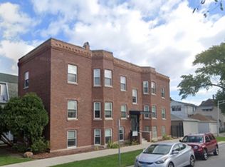 3450 W Waveland Ave UNIT 1E, Chicago, IL 60618