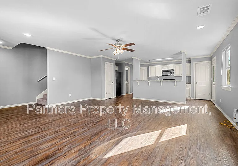 4092 W Santa Maria Ln — Photo 3