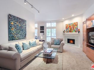 10820 Holman Ave APT 104, Los Angeles, CA 90024