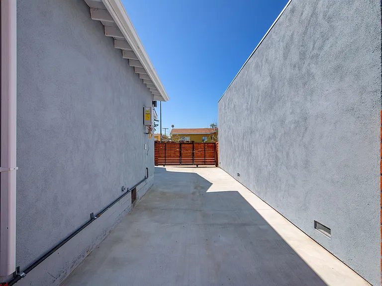 3626 S Cimarron St — Photo 21