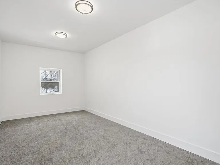 20543 Gudith Rd #2 — Photo 17