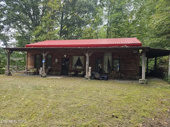 2271 Gibson Hollow Rd, Sevierville, TN 37876