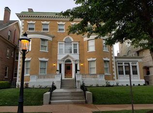 4457 Westminster Pl FLOOR 3, Saint Louis, MO 63108