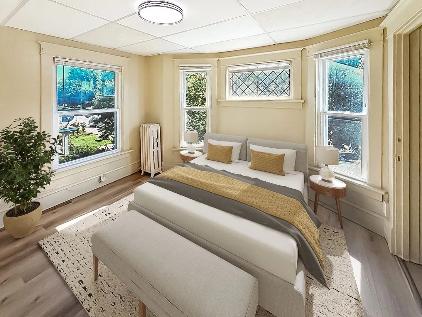 611 Kellogg Ave — Photo 3