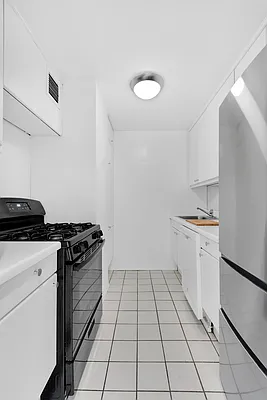 Rented by Compass | media 4