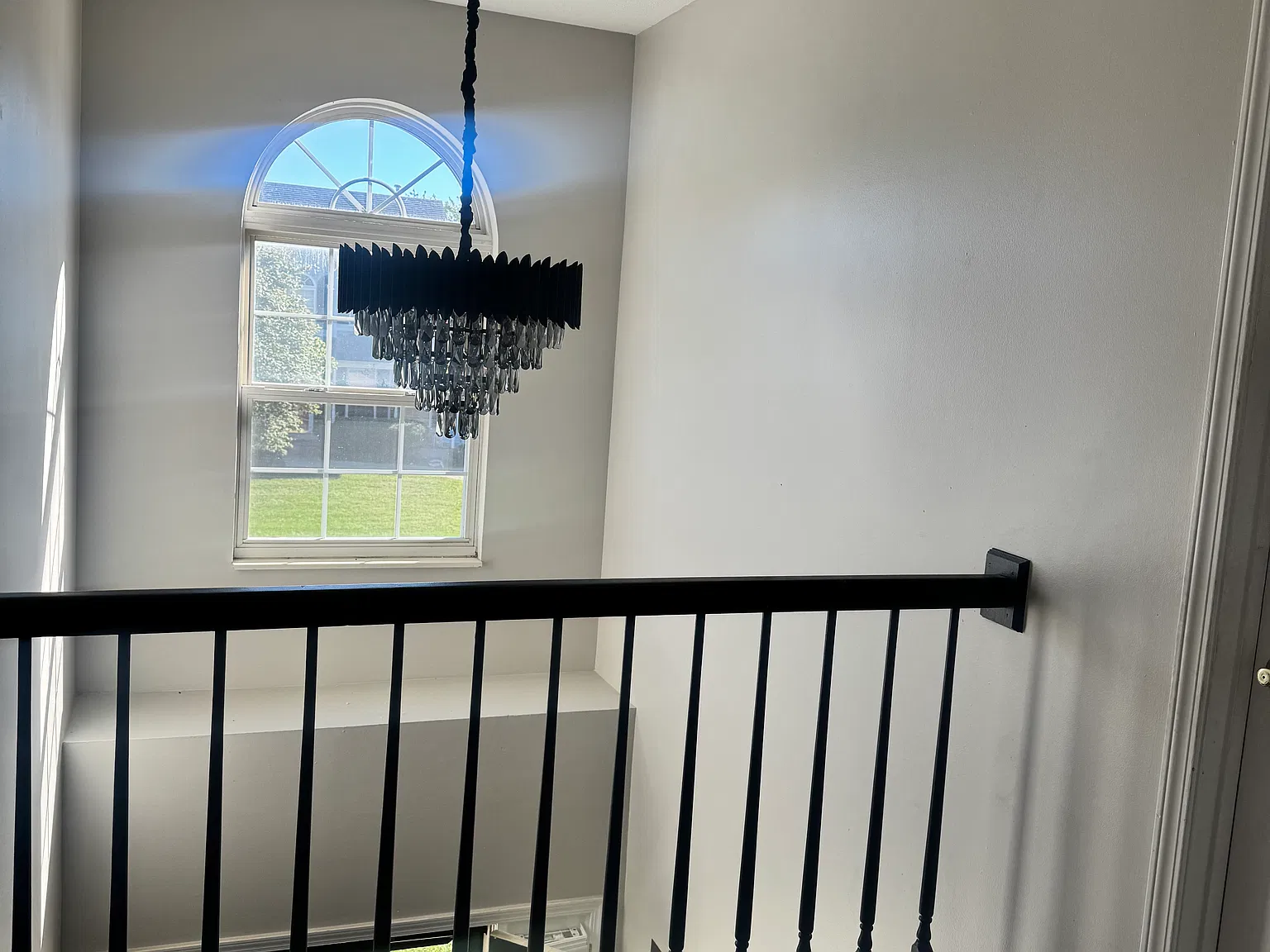 4 bed, 3.5 bath, 2300 sqft, $2,975 — Photo 3