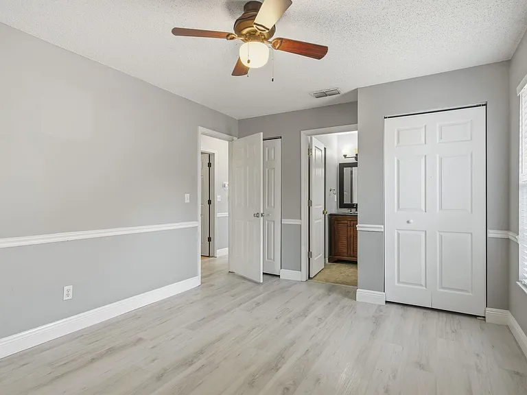 3726 Albion Ct — Photo 15