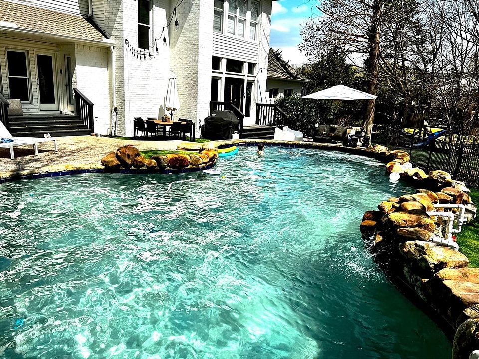 1st image of 22 San Cristobal Cir