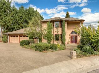 1138 Augusta Ct, Ashland, OR 97520