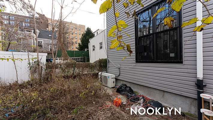 Rented by Nooklyn NYC LLC | media 34