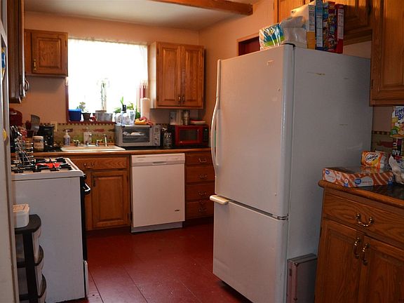 5th image of 35 Haskell Ave