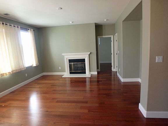 4th image of 5763 Creekview Dr