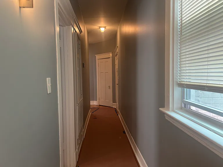 208 N Waller Ave #2N — Photo 9