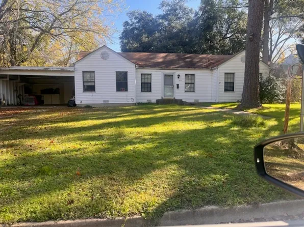 413 S 8th Ave, Teague, TX 75860