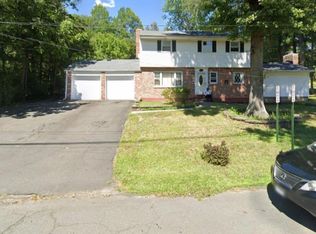 11 Rensselaer Dr, Spring Valley, NY 10977