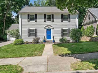 23 Regina Rd, Newton, MA 02466