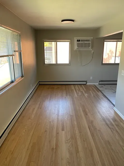 2 bed, 900 sqft, $1,495 — Photo 4