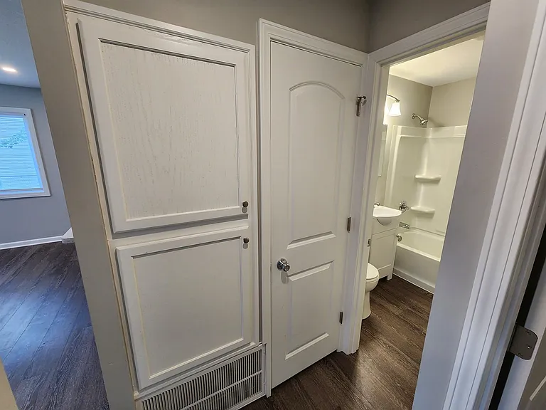 424 Nussbaum Ave — Photo 18