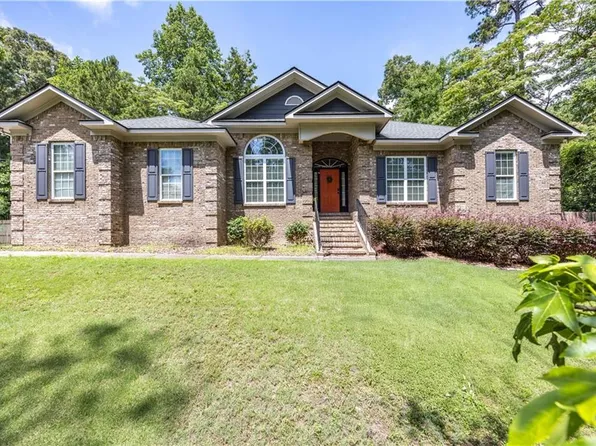 3212 10th Ave, Phenix City, AL 36867