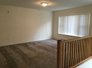 371 Coach Rd, Tobyhanna, PA 18466