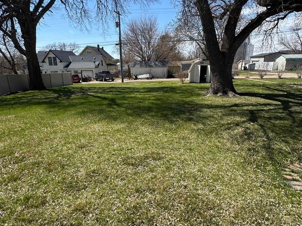 130 N State St, Osceola, NE 68651