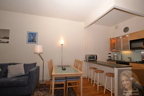 Rented by New York Residence | media 4