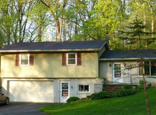 2297 Poplar St, Narvon, PA 17555