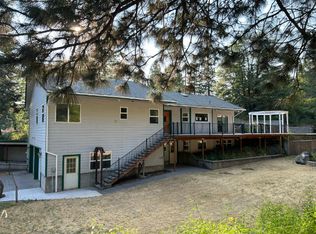 1115 Mott Airport Rd, Mount Shasta, CA 96067