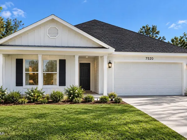 7520 Delancey St, Panama City, FL 32404