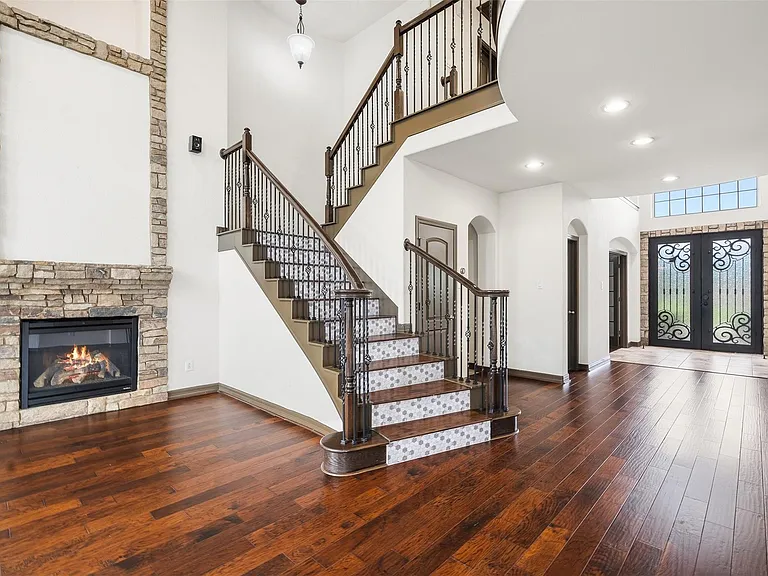 26407 Wooded Hollow Ln — Photo 10